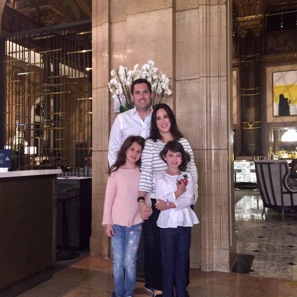 Meet your Posher, Robin